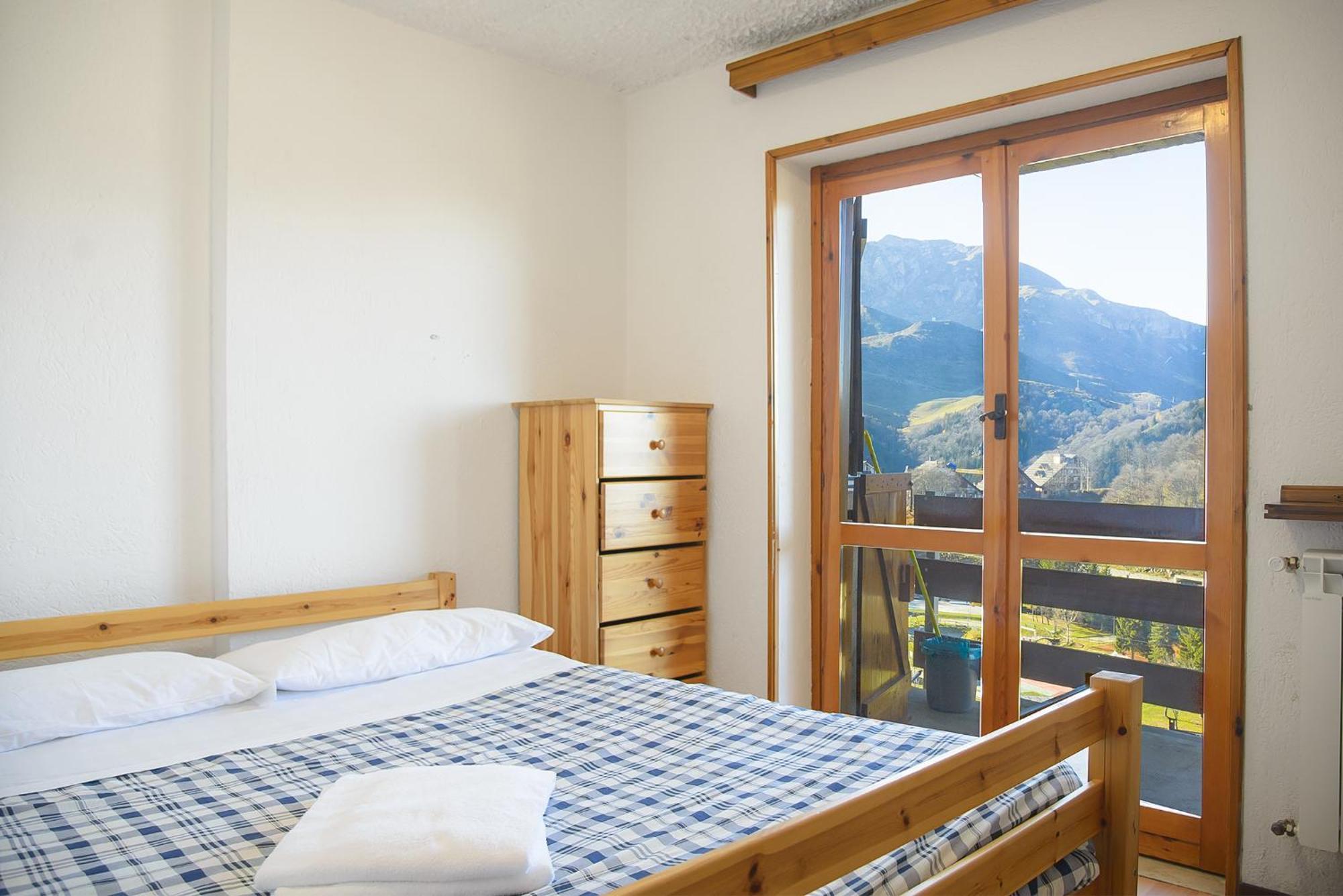 Zona Portici Apartment Prato Nevoso Bilik gambar