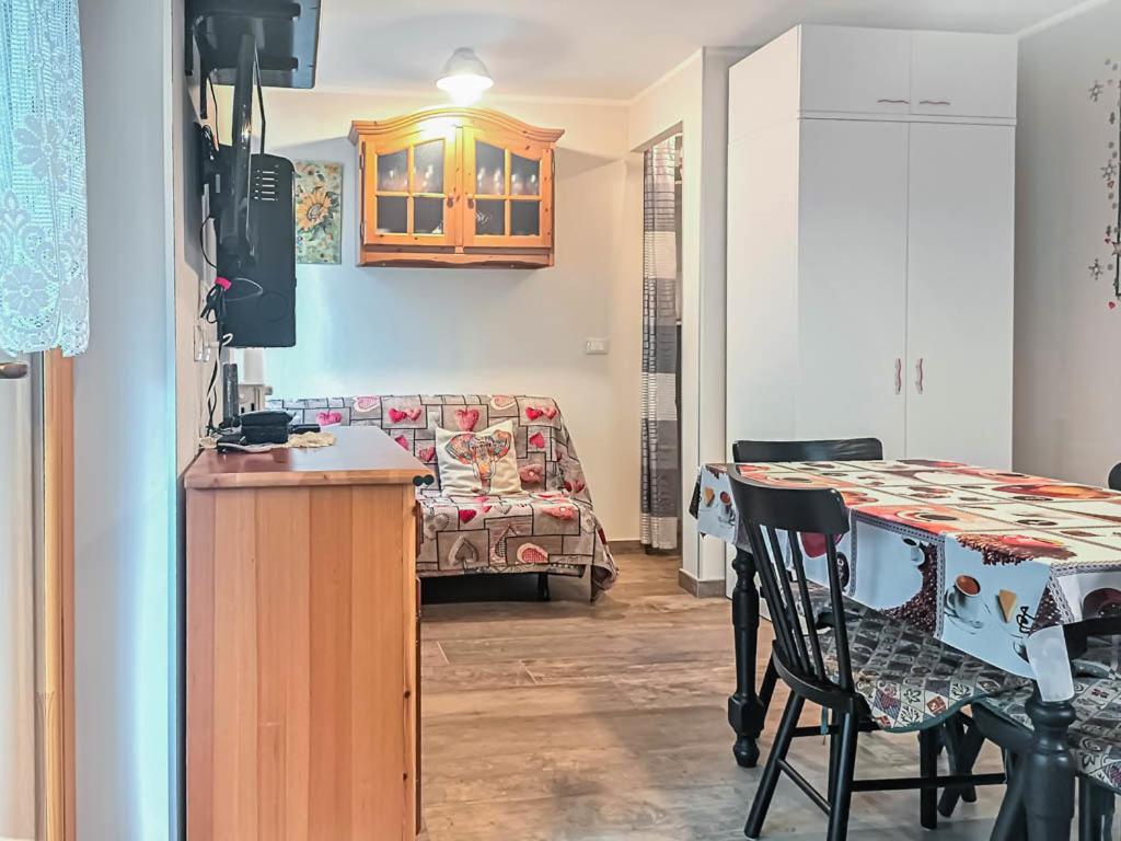 Zona Portici Apartment Prato Nevoso Luaran gambar
