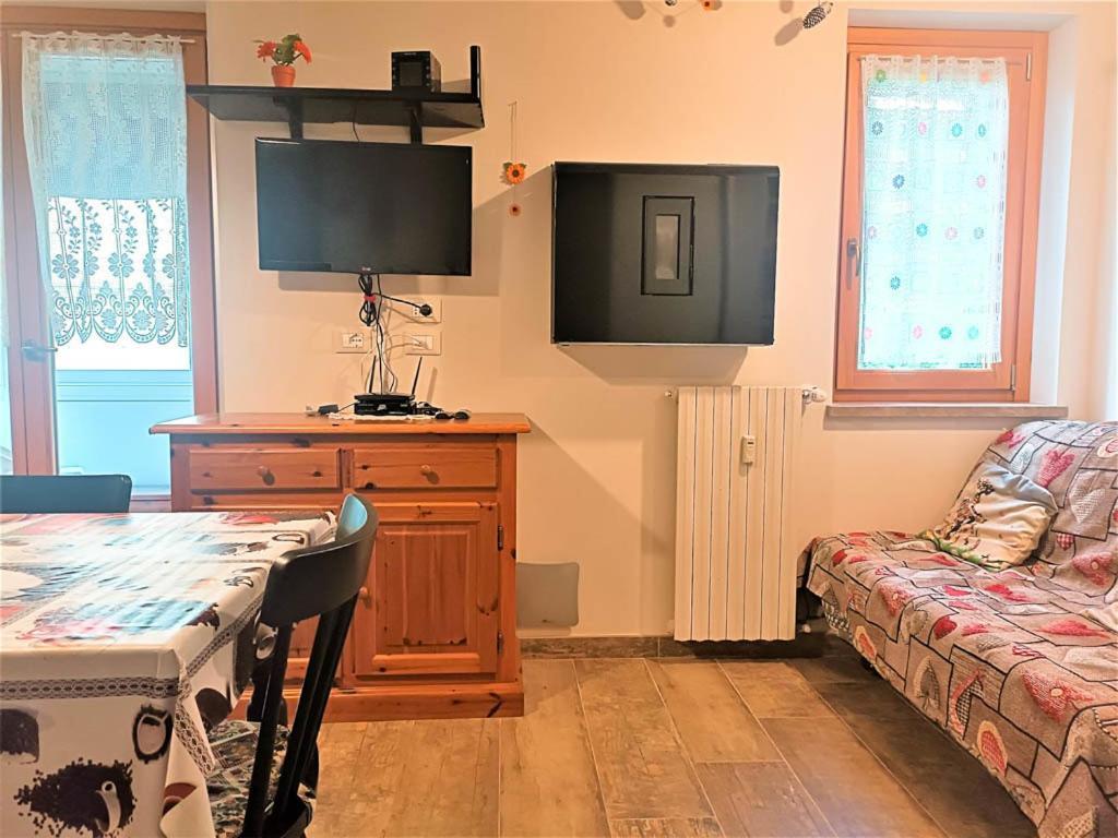 Zona Portici Apartment Prato Nevoso Luaran gambar
